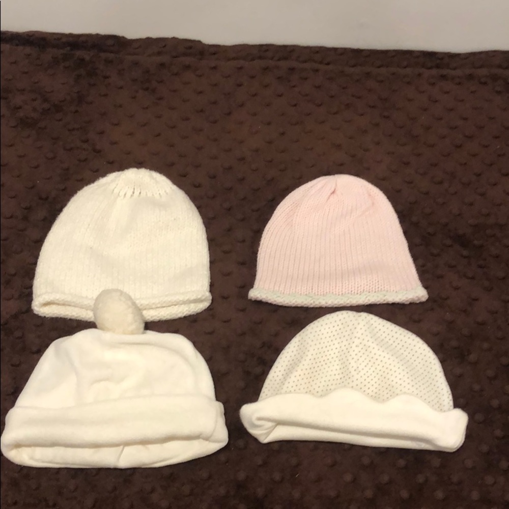 Lot of 4 Baby Girl 0-6 months Hats